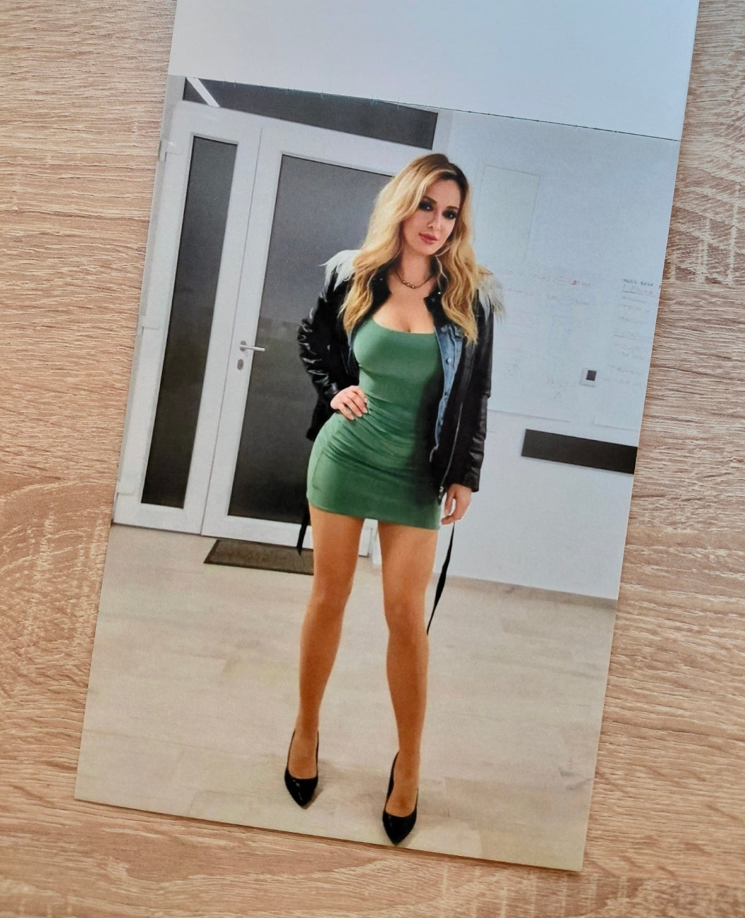 Fotoalbum 2! Specijalni set fotografija!
Ekskluzivni fotoalbumi za kolekcionare u kolekciji ukupno 15 slika