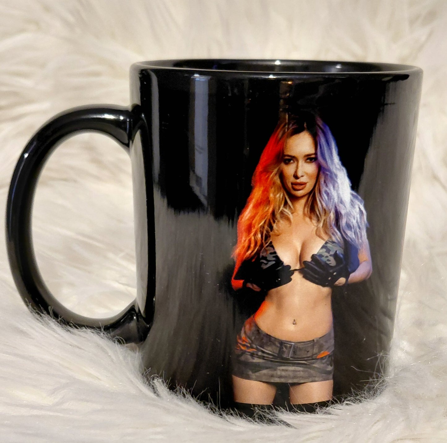 Šalica Lille black mini jeans