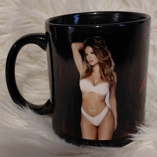 Šalica black Lille white bikini